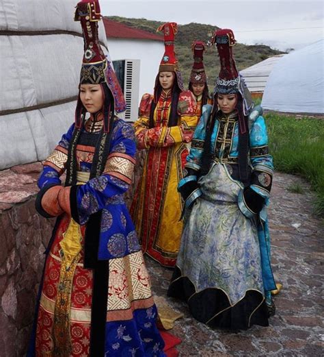 Tuvan Fashion - Tuvan Throat Singing | Facebook | Traditional outfits, Traditional fashion, Fashion