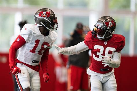 Tyler Johnson Returns to Practice - Bucs Report