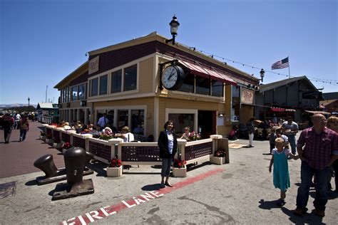 Asisbiz Old Fishermans Grotto Wharf Isabellas Italian Seafood Restaurant Monterey CA 02