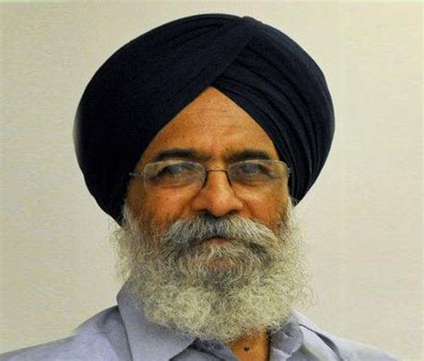 Punjabi poet Surjit Patar returns Sahitya Akademi Award | Catch News | Catch News