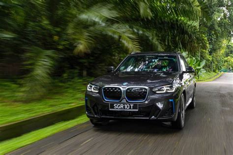 2023 BMW iX3: The most promising EV for PH? - Feature Stories