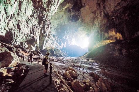 6 Stunning Caves In Sarawak that you never knew could exist