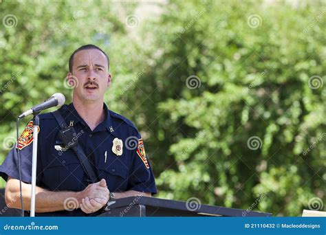 SEP 11 2011 - Fire Chief Speaks Editorial Photography - Image of lowe, government: 21110432