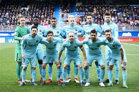 Valverde names Barcelona squad for UCL match at Chelsea