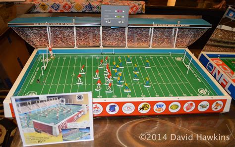 The TudorCON Buzz Electric Football Display Continued - Electric ...