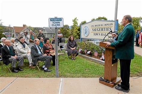 Saugerties native, Medal of Honor recipient Roger Donlon remembered – Daily Freeman