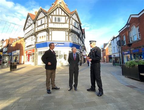 First Minister joins Wrexham police on the beat