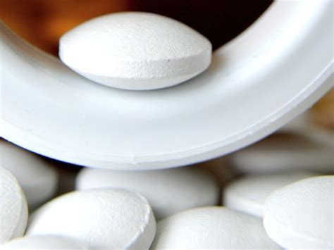 What Are Side Effects of Vitamin B12 Tablets? | Livestrong.com