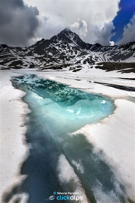 Frozen lake | Lake photography, Scenery, Frozen lake