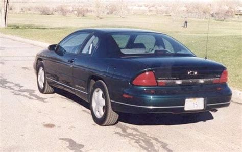 1997 Chevrolet Monte Carlo Pictures - 4 Photos | Edmunds