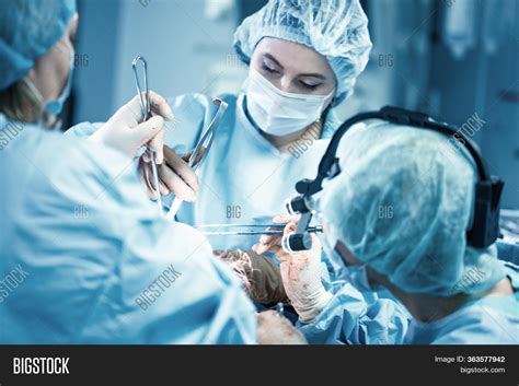 Female Surgeon Image & Photo (Free Trial) | Bigstock