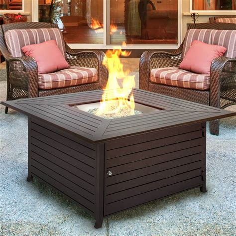 42 Backyard and Patio Fire Pit Ideas