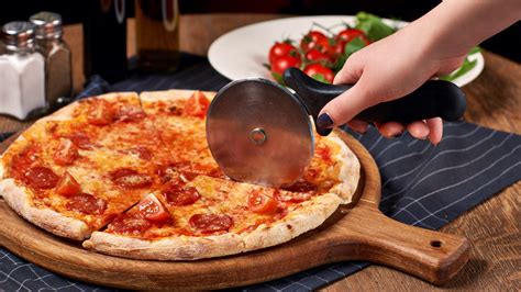 Replace Your Pizza Cutter With This Handy Office Tool