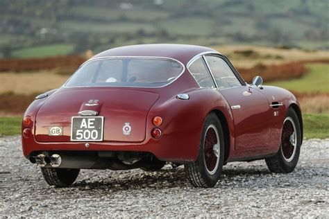 Rare 1961 Aston Martin DB4 GT Zagato May Sell For Upwards Of $12 ...