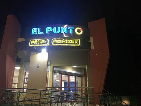 El Punto - Chicken Wings - C.C. Venus Gardens, San Juan, Puerto Rico - Restaurant Reviews ...