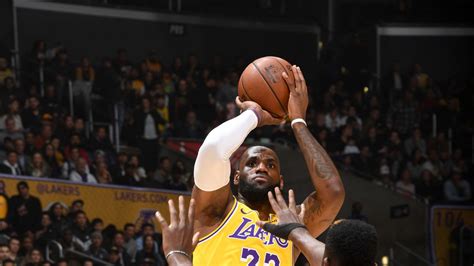 LeBron James scores 29 points as Los Angeles Lakers record comeback win ...