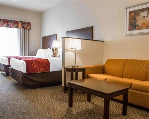 Comfort Suites Huntsville, AL - See Discounts