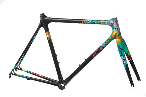 Custom Bike Frame Painting - Arsma