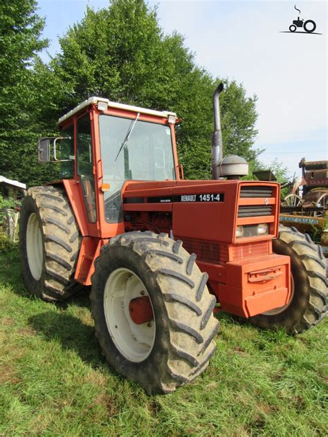 Renault 1451-4 - France - Tracteur image #1186202