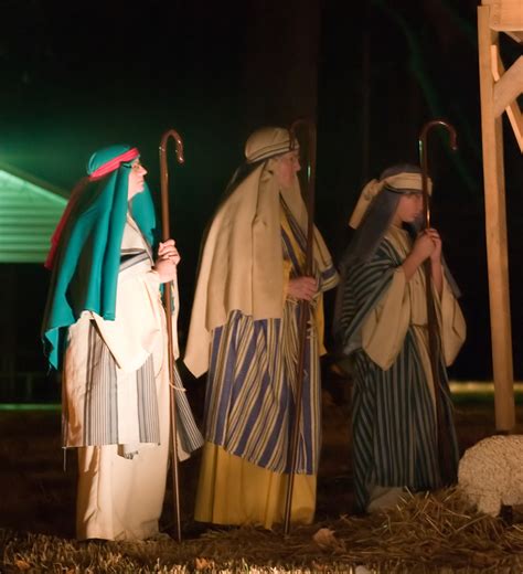 The wisemen at the Nativity scene | Outdoor Nativity scene a… | Flickr