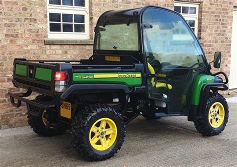 John Deere Gator 4x4 | Images and Photos finder