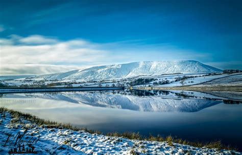 Pendle Hill - Snow - Lee Mansfield Photography