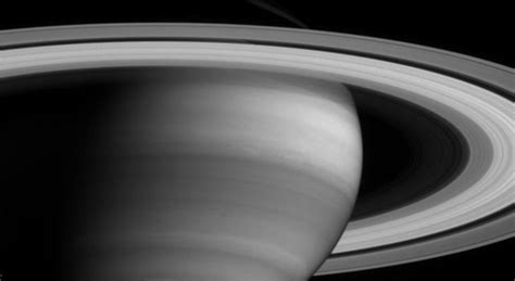 Mass & Density of Saturn: The Planet Saturn's Size, Diameter & Gravity