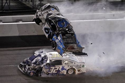 NASCAR: Ryan Newman in serious condition after Daytona crash