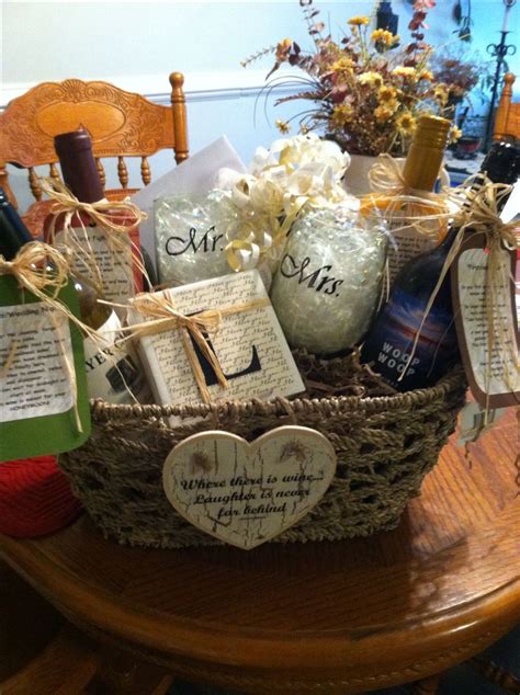 I love these DIY gift basket ideas. These DIY gift baskets are super easy to make and ...