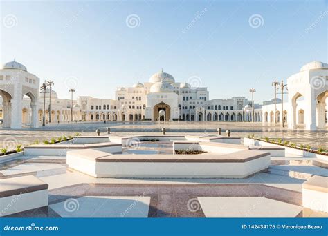 Qasr Al Watan, UAE Presidential Palace, Abu Dhabi Editorial Photo ...