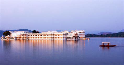 Why to Travel To Udaipur, Udaipur Weather, Best Places To Visit In Udaipur | Skymet Weather Services