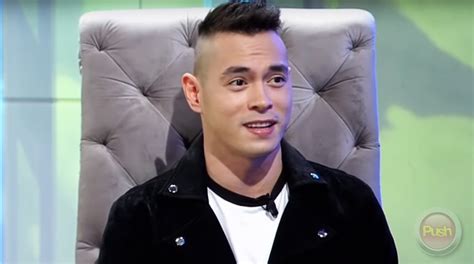 Jake Cuenca, may pagsisisi daw sa isa sa kanyang mga tattoo | PUSH.COM.PH: Your ultimate showbiz ...