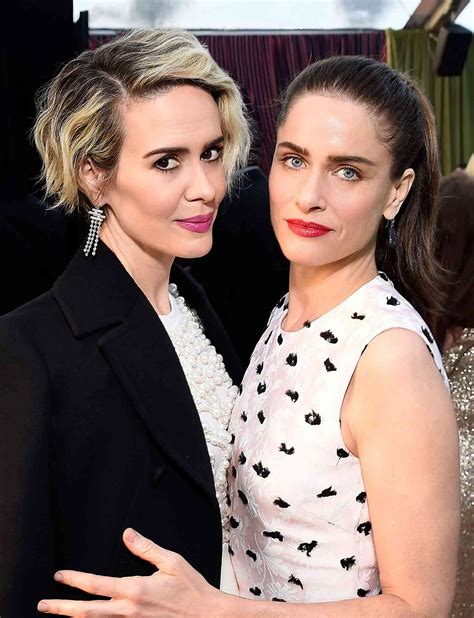 Sarah Paulson and Amanda Peet on Plastic Surgery, Beauty Routines and 20 Years of Friendship