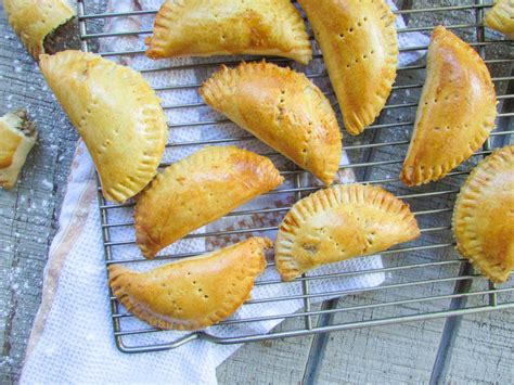 My Nigerian MeatPie | Nigerian Lazy Chef