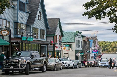 Best Bar Harbor Restaurants | Maine Dining Guide - New England