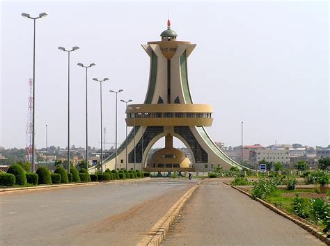 68 best images about Burkina Faso on Pinterest | Lakes, Painted houses ...