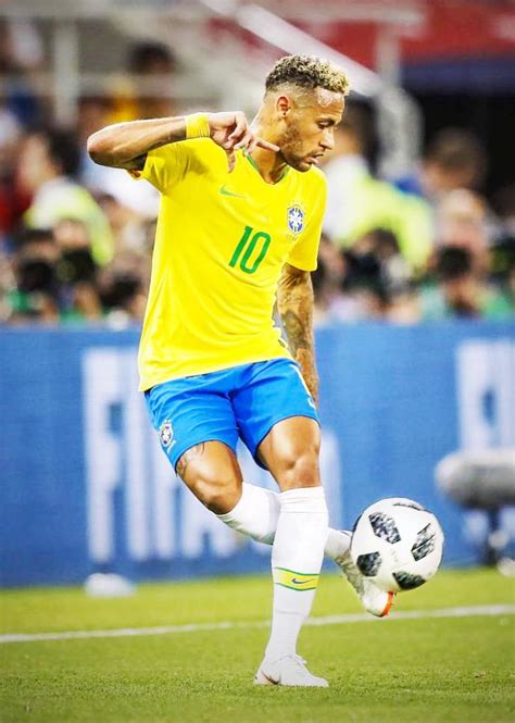 Neymar Height, Weight, Age, Girlfriend, Wife, Family, Biography & More ...