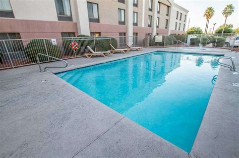 Comfort Inn Phoenix West, Arizona – Sterling Hotels Canada