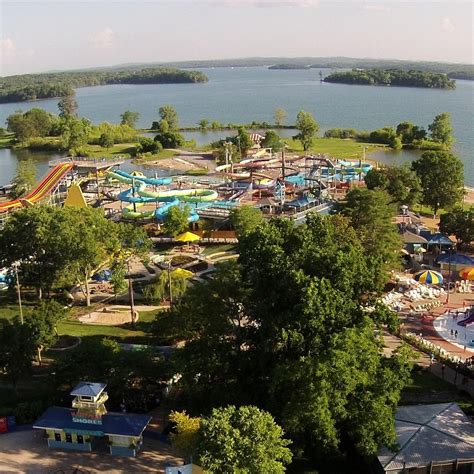 12 of the Best Water Parks in Tennessee - The Family Vacation Guide