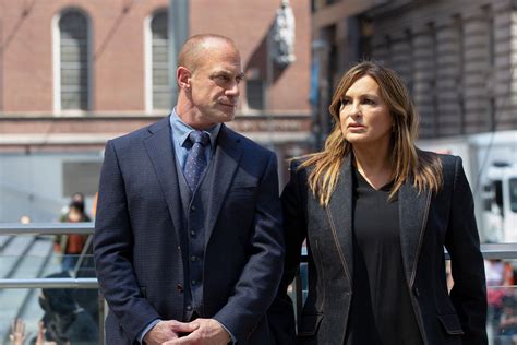 Stabler Just Tried to Kiss Benson on Law & Order: SVU | NBC Insider