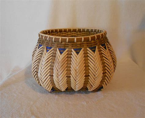 Basket Weaving Kit: the Feathered Cat - Etsy | Basket weaving patterns, Basket weaving, Weaving kit