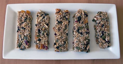 Healthy Muesli Bar Recipe | Thrive Personal Training