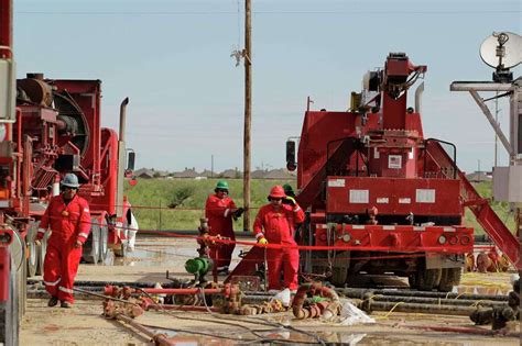 Halliburton reports strong second quarter profit - San Antonio Express-News