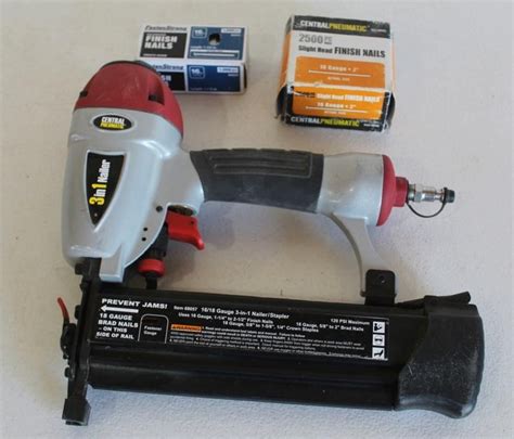 Central Pneumatic 3 in 1 Air Nailer | Linnebur Auctions, Inc.