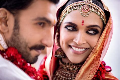 Watch stunning pictures of Deepika Padukone and Ranveer Singh's Marriage