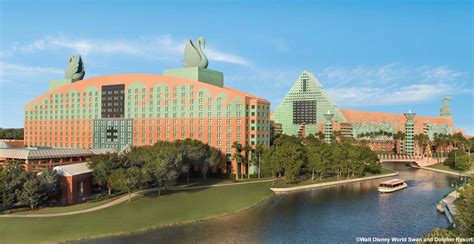 9 Reasons to Stay at the Walt Disney World Swan and Dolphin Resort - AllEars.Net