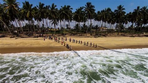 The gorgeous beaches of Ghana | Beach, Africa travel, Service trip