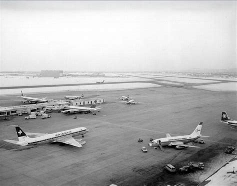 Dorval 1971_06M_E6S7SS1_012 | Dorval, Montréal airport, Montreal qc