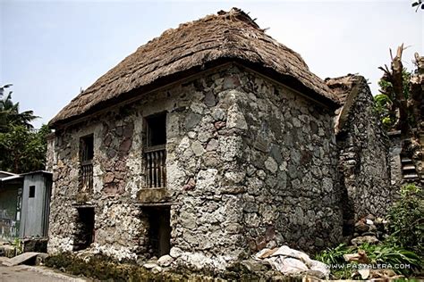 ALL i WANNA DO is BAKE!: Batanes: Ivatan architecture