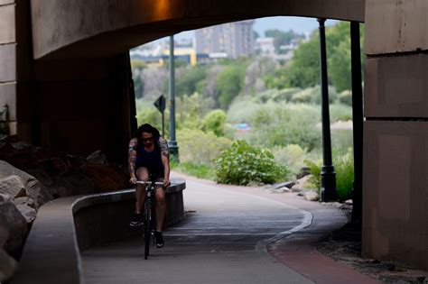 Get on your bike and hit these 3 Denver trails – The Denver Post